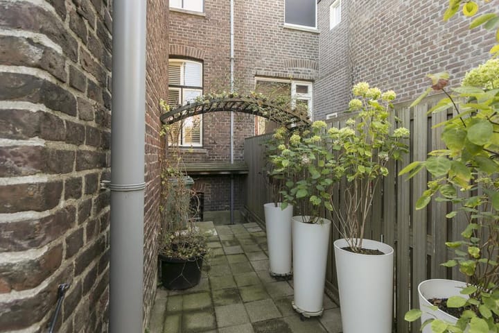 Foto 33 van Dokter Leursstraat 4