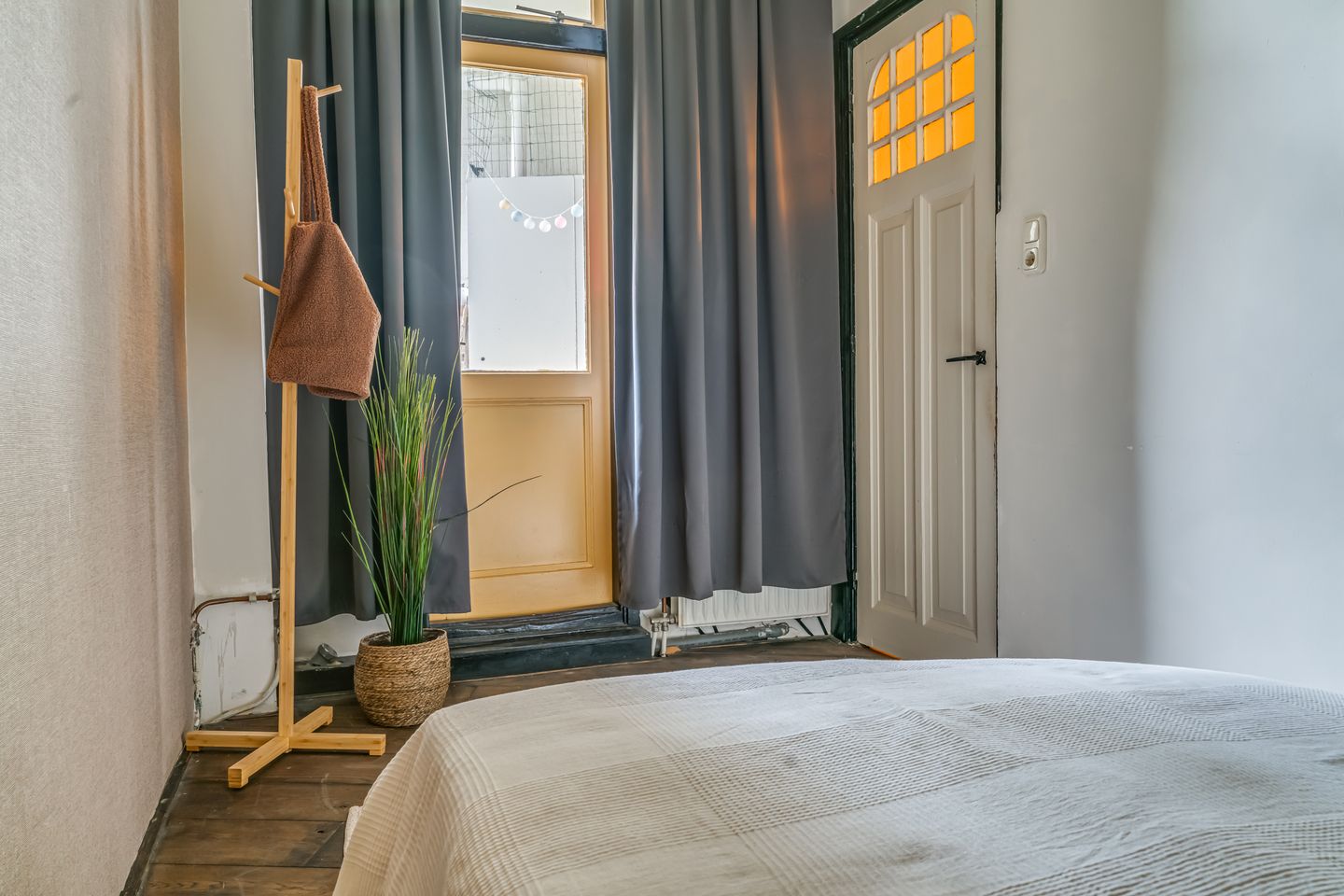 Foto 20 van Admiraal De Ruijterweg 29-1