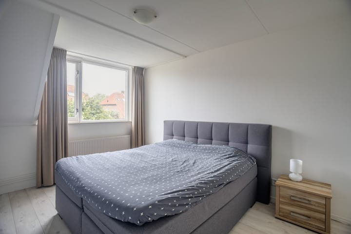 Photo 13 of Burgemeester Poortstraat 32