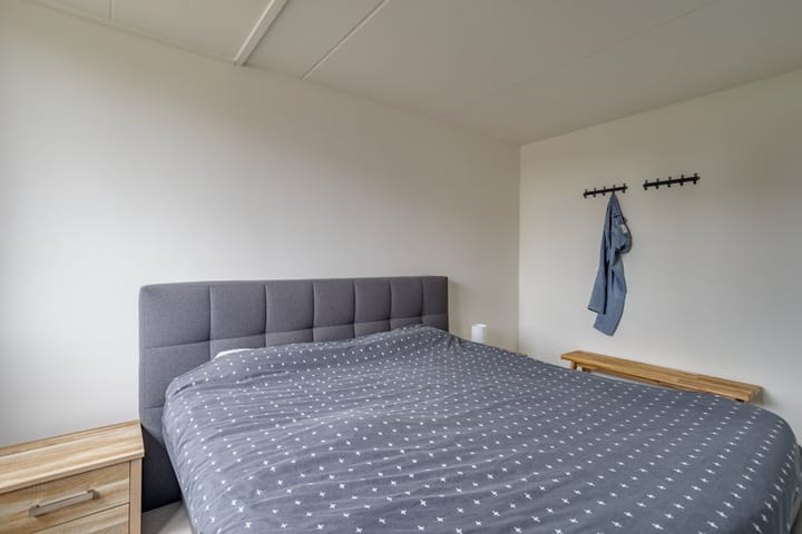 Photo 14 of Burgemeester Poortstraat 32