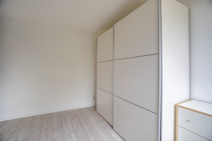 Photo 18 of Burgemeester Poortstraat 32