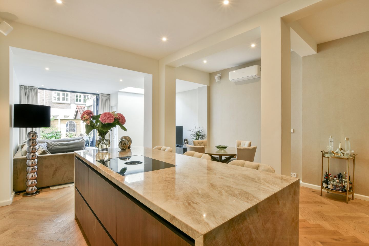 Photo 1 of Wilhelminastraat 127-H