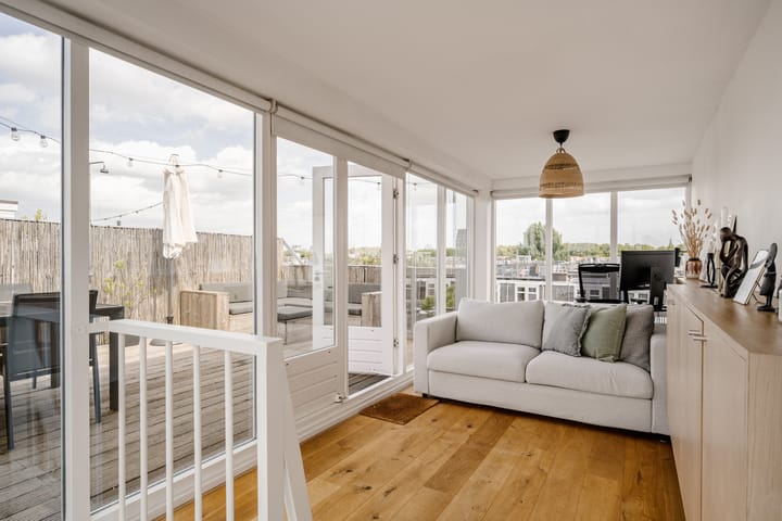 Foto 15 van Admiraal De Ruijterweg 108-4