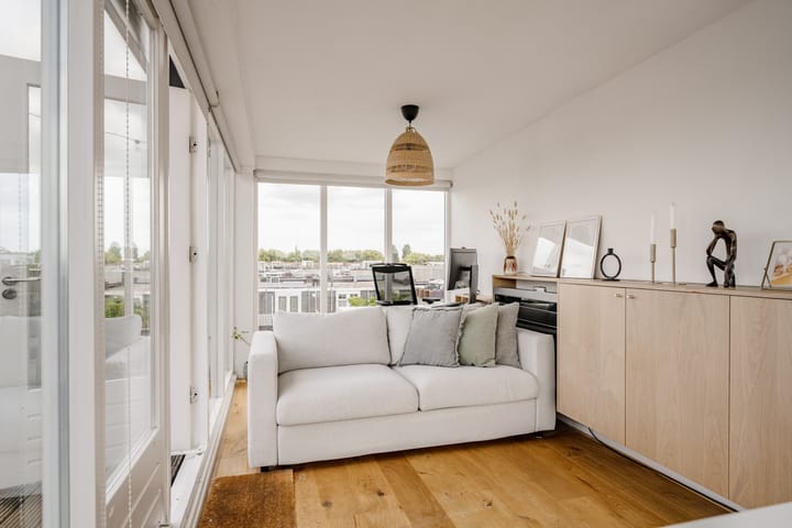 Foto 18 van Admiraal De Ruijterweg 108-4