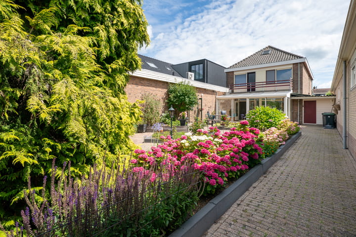 Photo 3 of Dorpsstraat 80