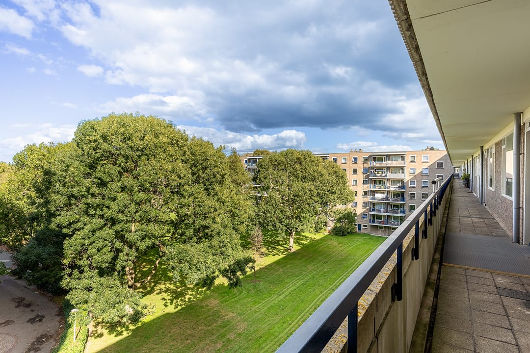 Photo 13 of Aert van Neslaan 506