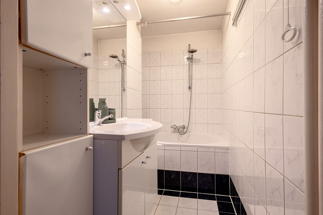 Photo 32 of Aert van Neslaan 506