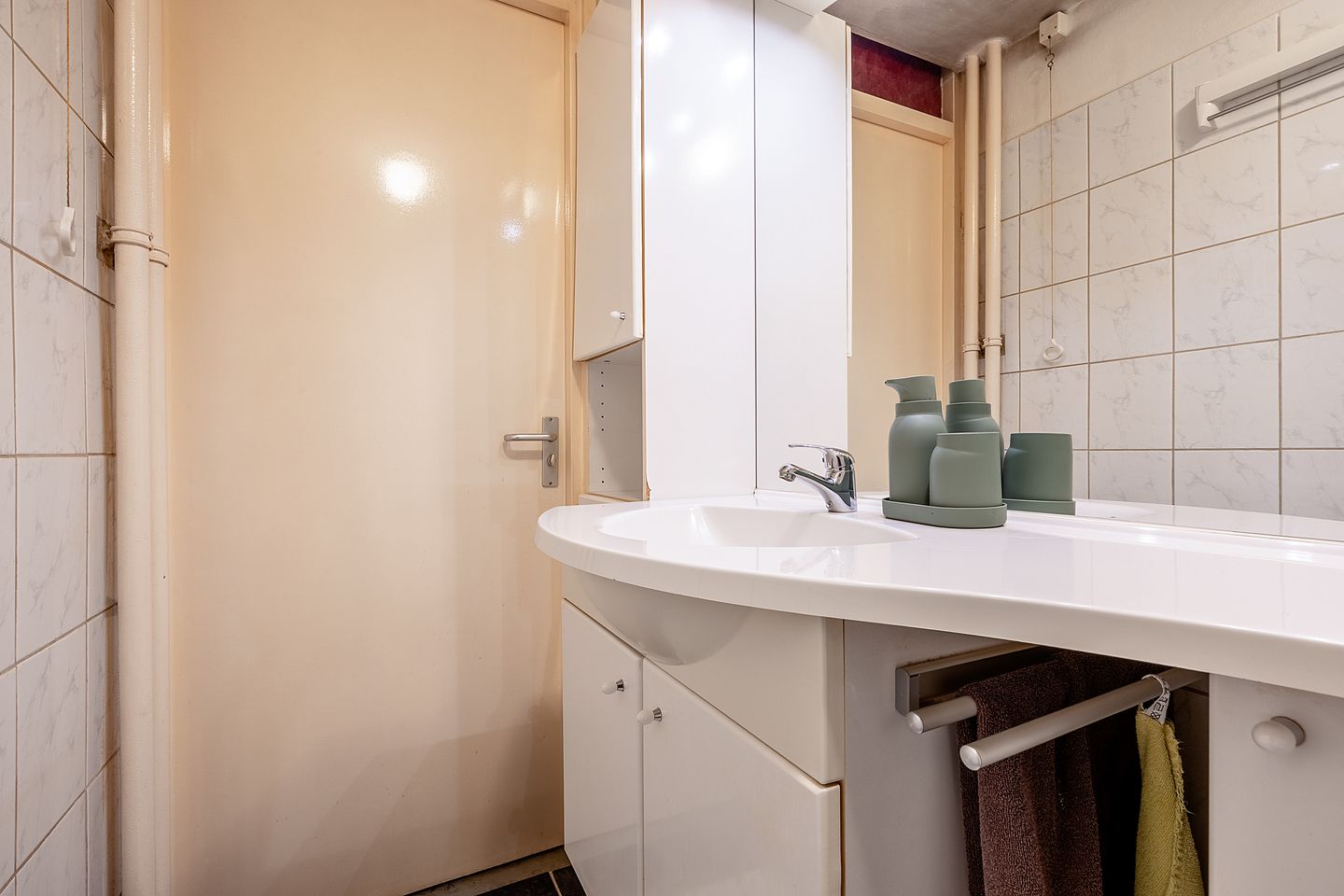 Photo 34 of Aert van Neslaan 506