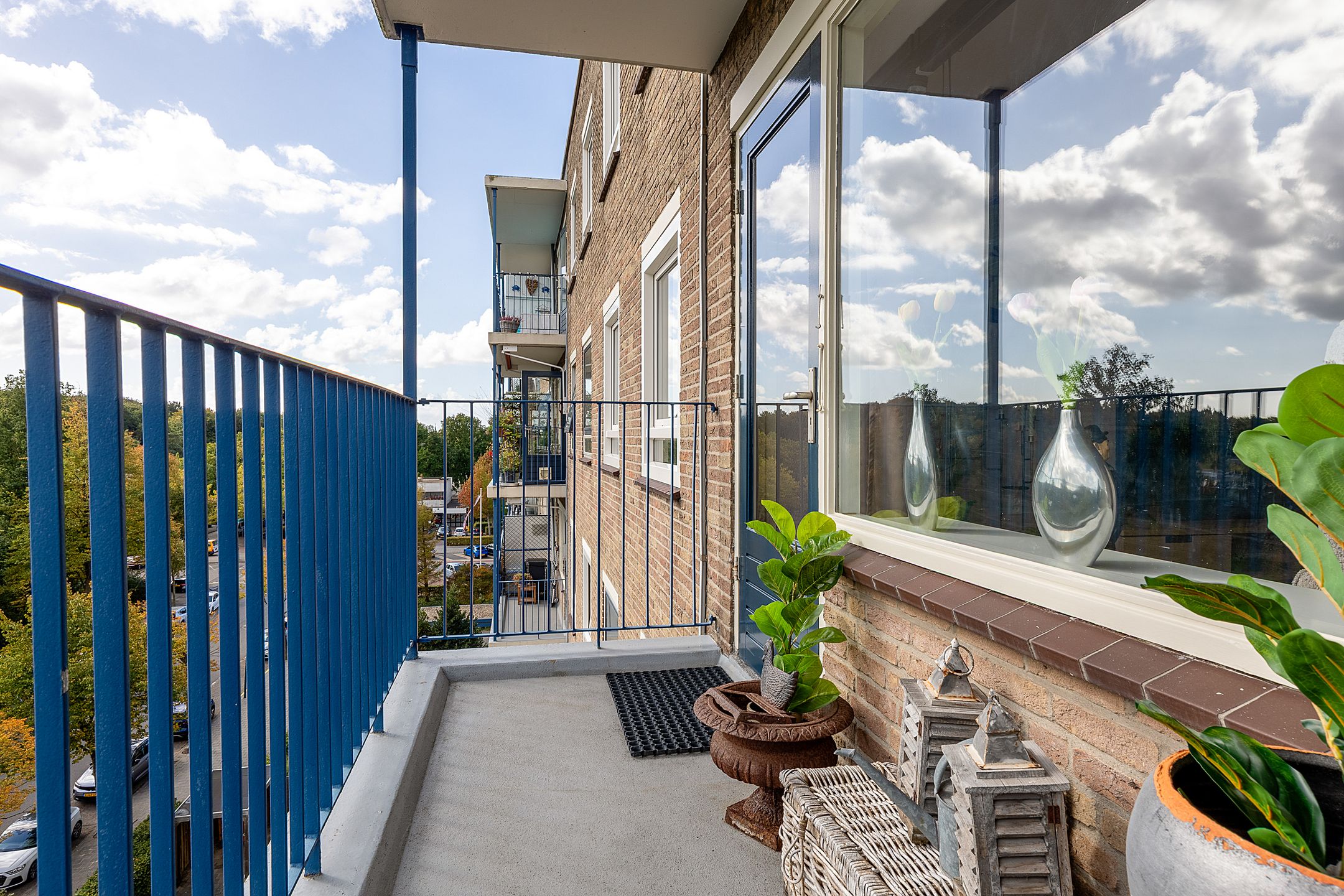 Photo 36 of Aert van Neslaan 506