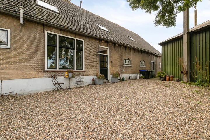 Photo 7 of Benedenheulseweg 32