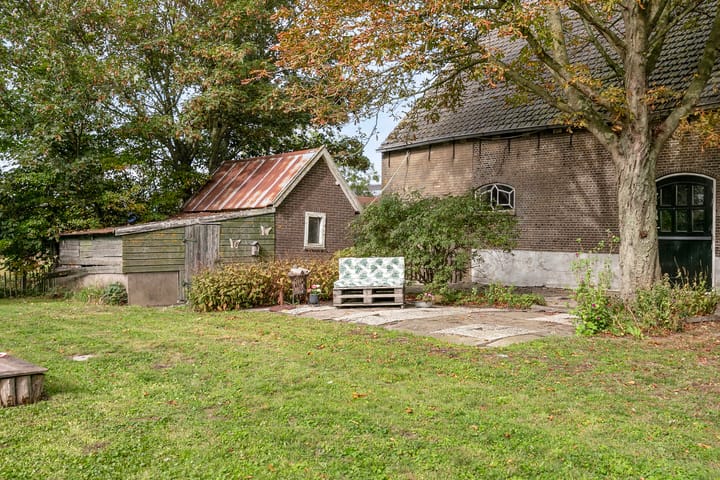 Photo 39 of Benedenheulseweg 32