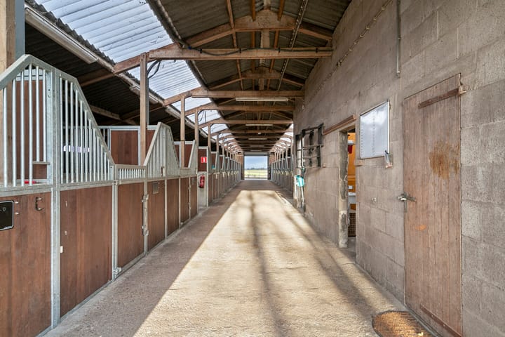 Photo 46 of Benedenheulseweg 32