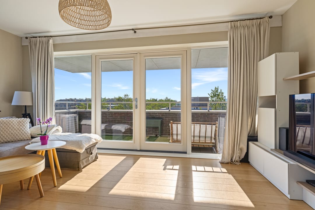 Foto 11 van Eva Besnyöstraat 382