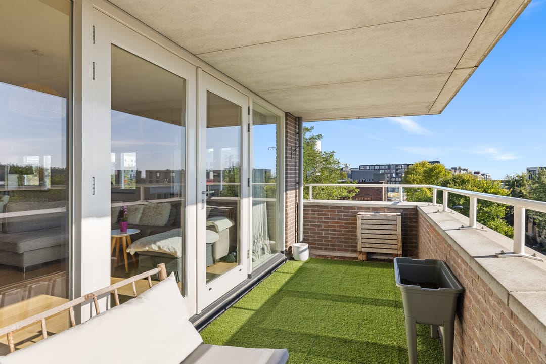 Foto 23 van Eva Besnyöstraat 382