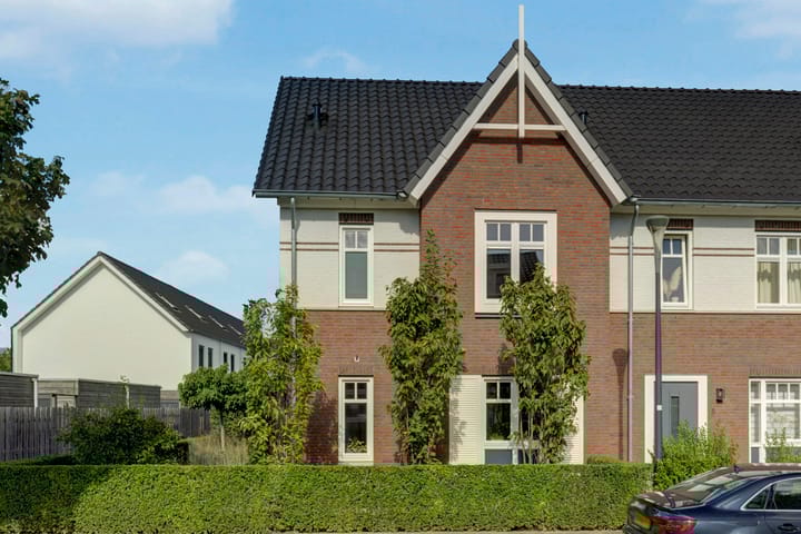 Foto 1 van Lucebertstraat 3