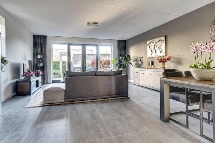 Foto 4 van Lucebertstraat 3