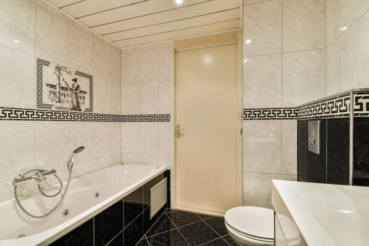 Foto 32 van Palissander 203