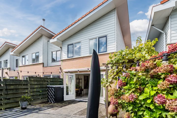 Foto 2 van Schepenen 3