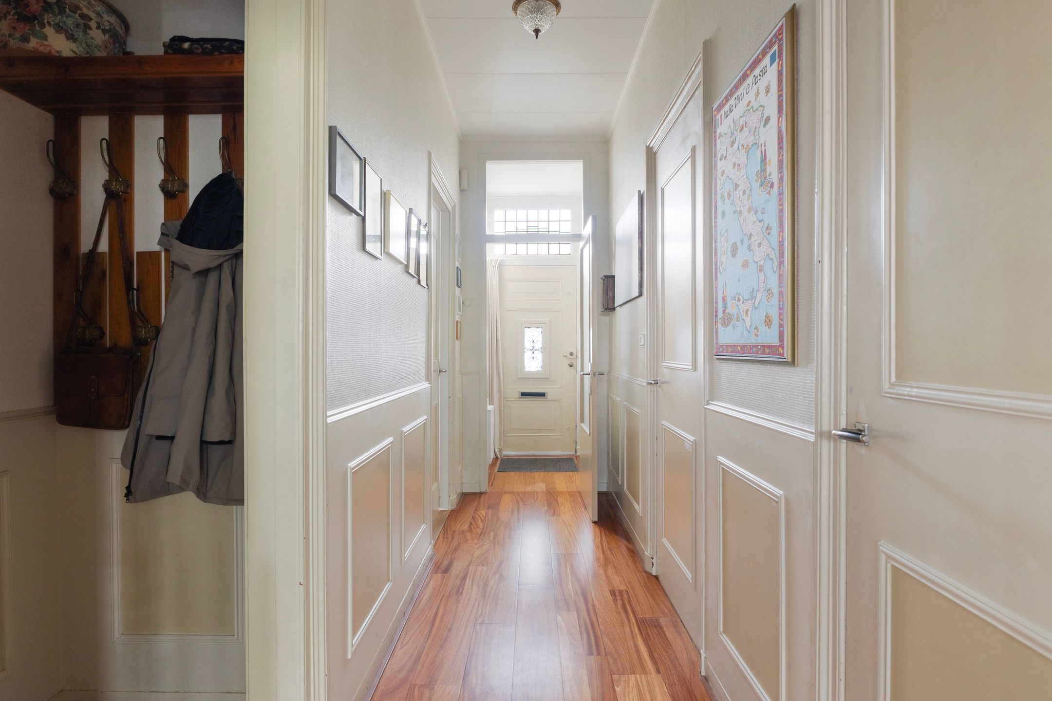 Foto 6 van Iewâl 10