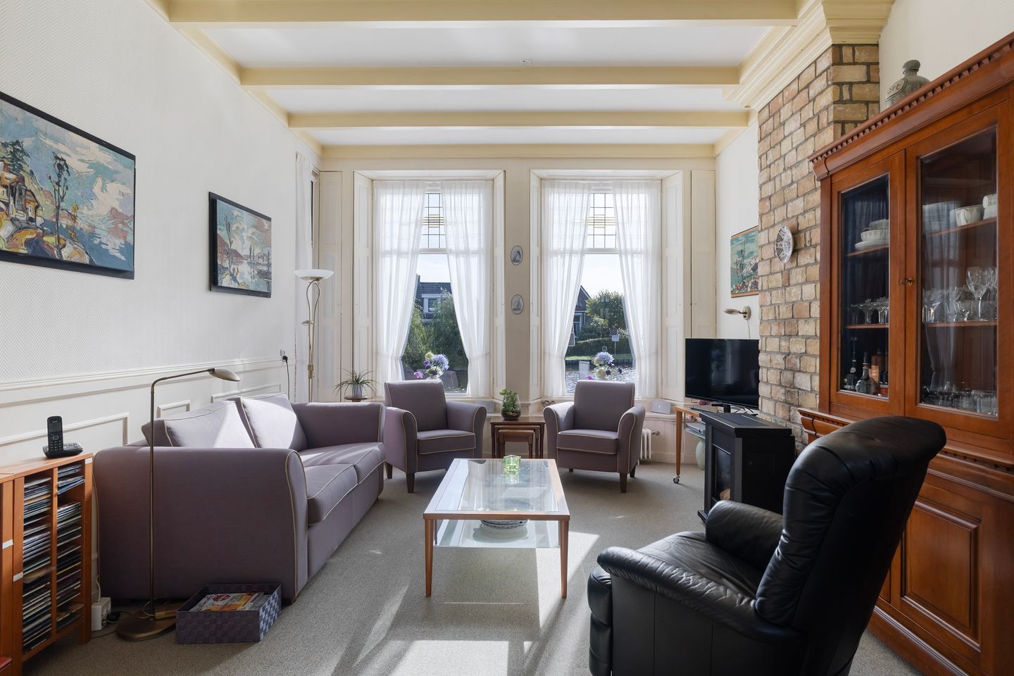 Foto 10 van Iewâl 10