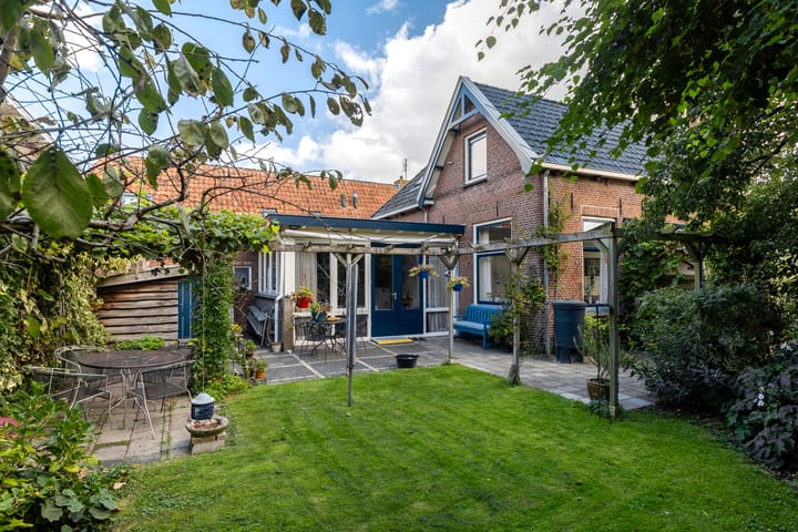 Photo 28 of Iewâl 10