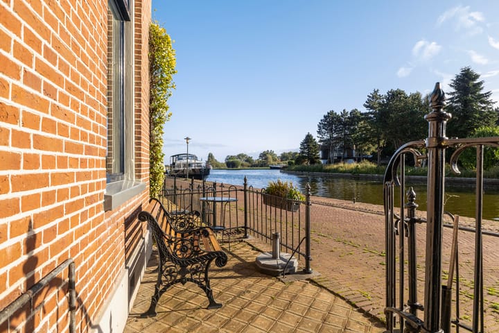 Photo 31 of Iewâl 10