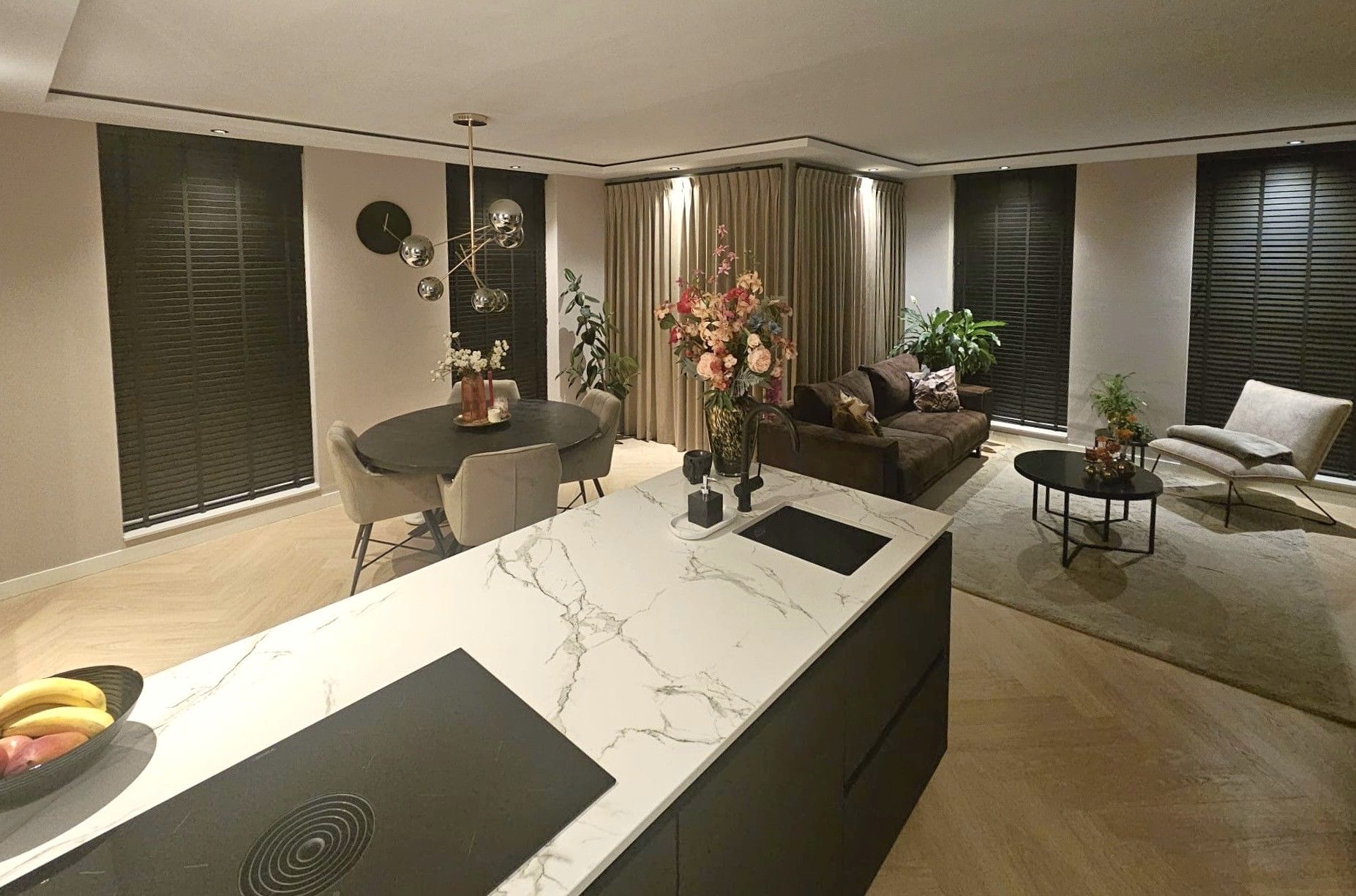 Foto 18 van Buenos Airesstraat 219