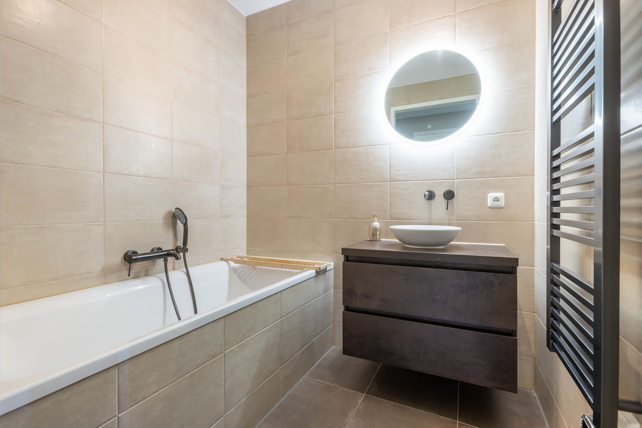 Foto 33 van Buenos Airesstraat 219