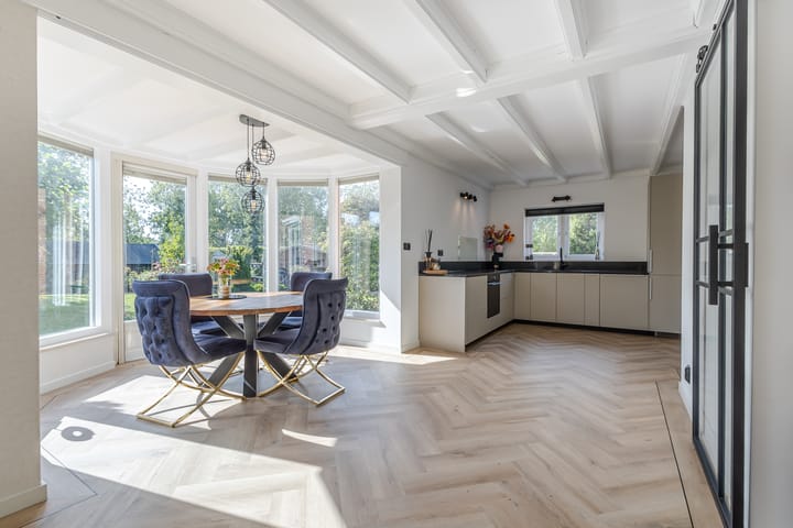 Foto 20 van Parallelweg 10