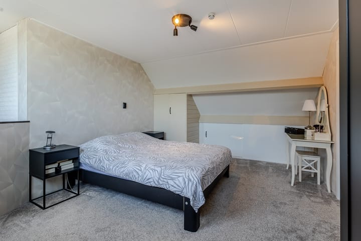 Foto 38 van Parallelweg 10