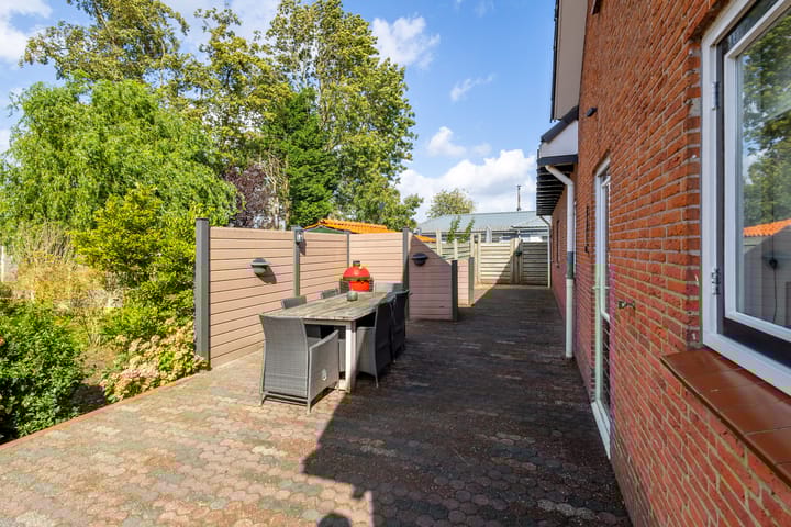 Foto 42 van Parallelweg 10