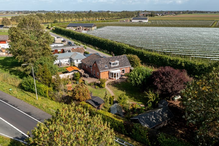 Foto 67 van Parallelweg 10