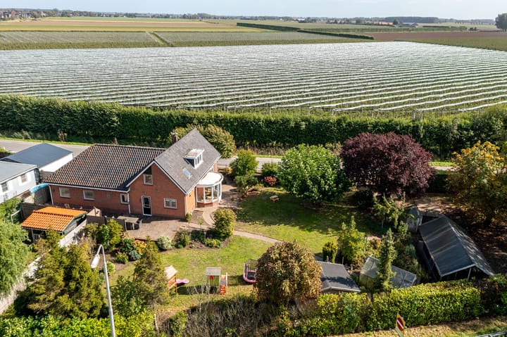 Foto 65 van Parallelweg 10