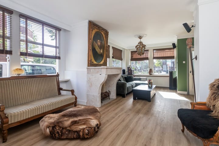 Foto 13 van Aarnout Drostlaan 56