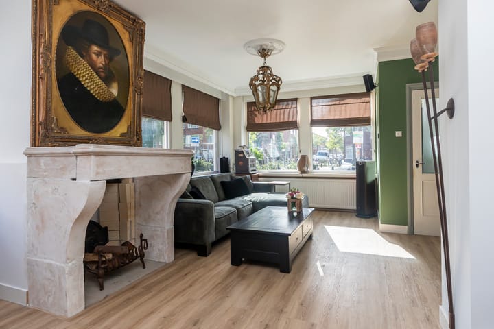 Foto 11 van Aarnout Drostlaan 56