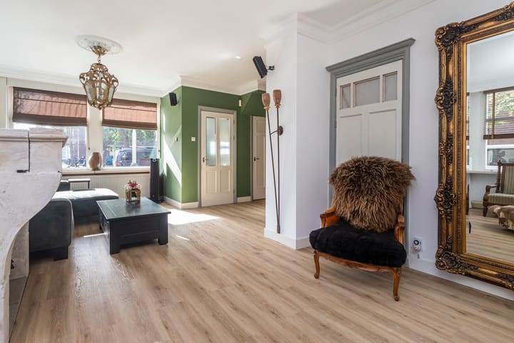 Foto 14 van Aarnout Drostlaan 56