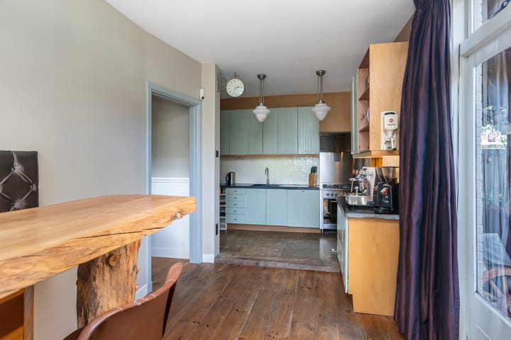 Foto 18 van Aarnout Drostlaan 56