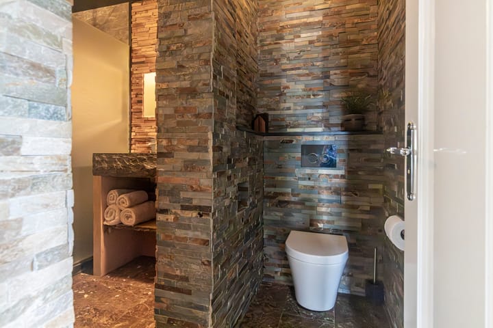 Foto 25 van Aarnout Drostlaan 56