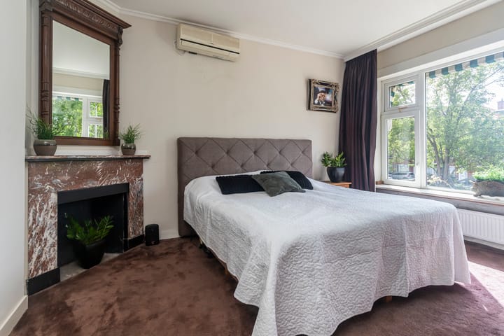 Foto 32 van Aarnout Drostlaan 56