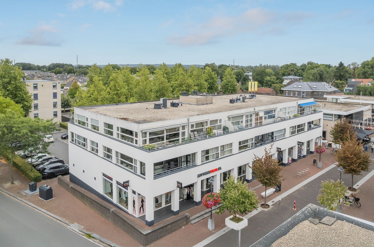 View photo 1 of Dorpsstraat 29-a