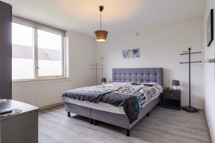 Photo 15 of Kruizemuntstraat 851