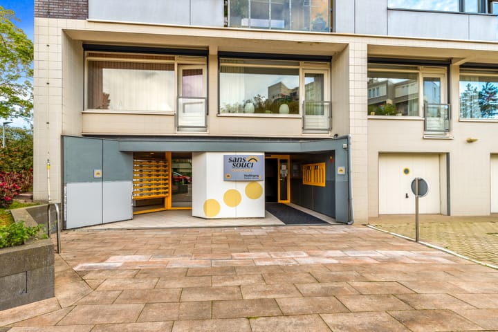 Foto 2 van Sans Souci 81