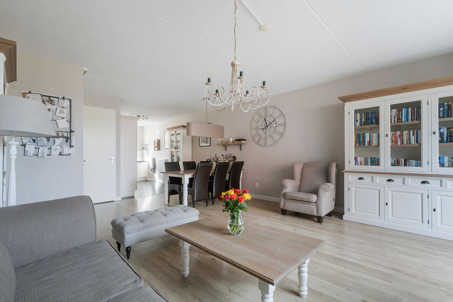 Foto 14 van Menagerie 14