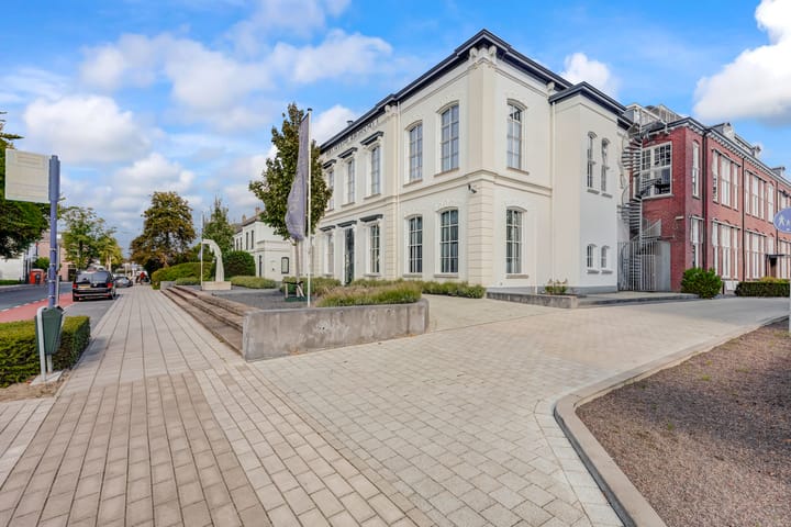 Photo 7 of Laan van Hilbelink 11-06