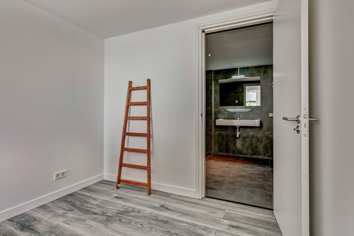 Photo 18 of Laan van Hilbelink 11-06