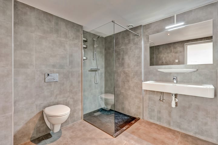 Photo 19 of Laan van Hilbelink 11-06