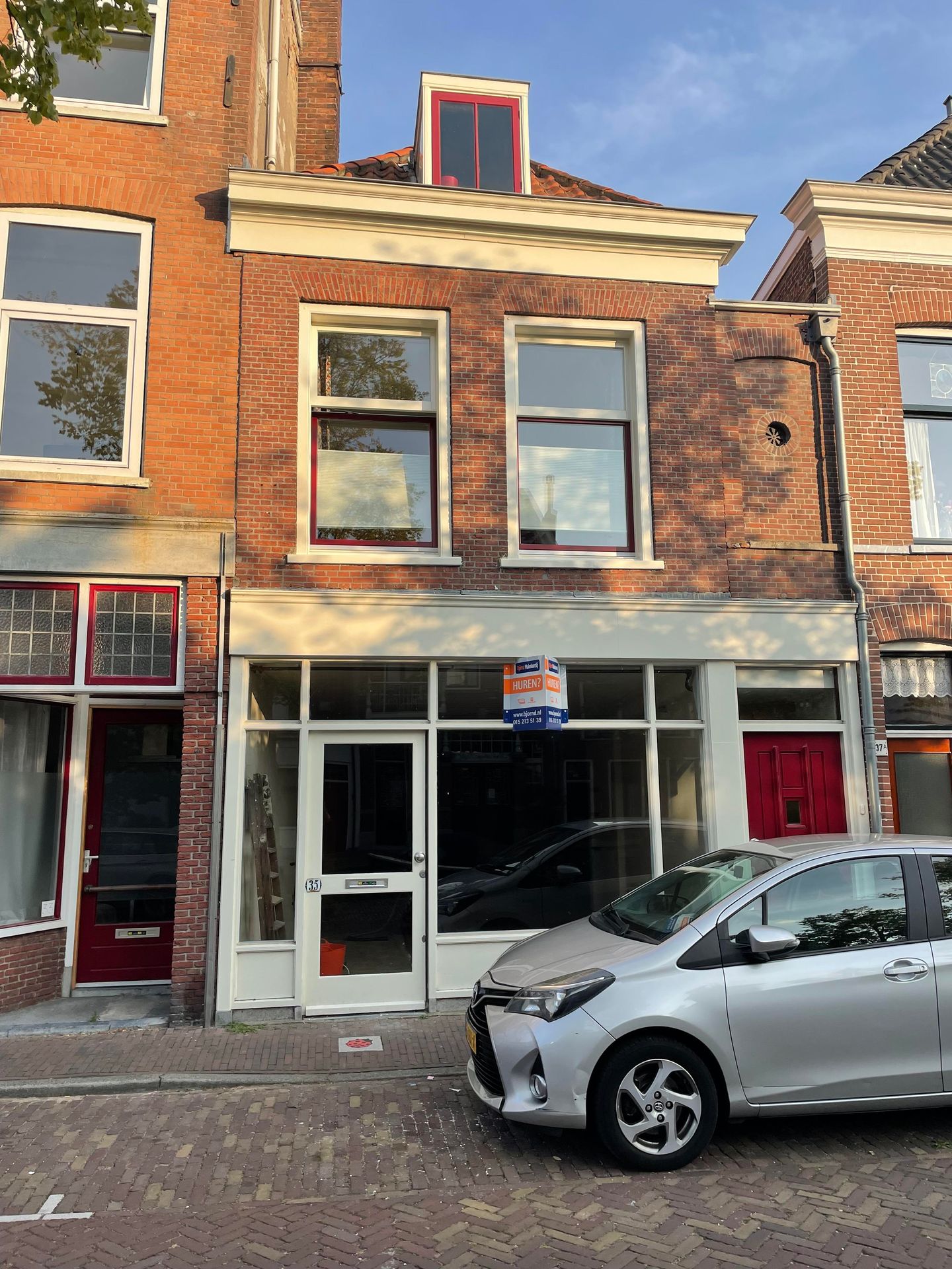 Bekijk foto 2 van Buitenwatersloot 35