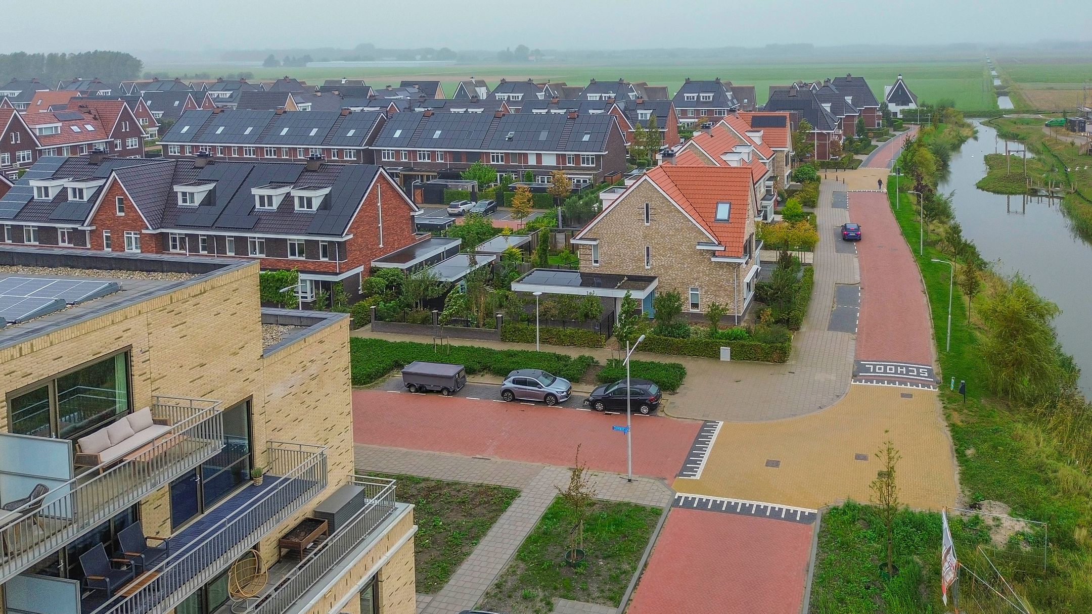 Photo 30 of Windvaan 61