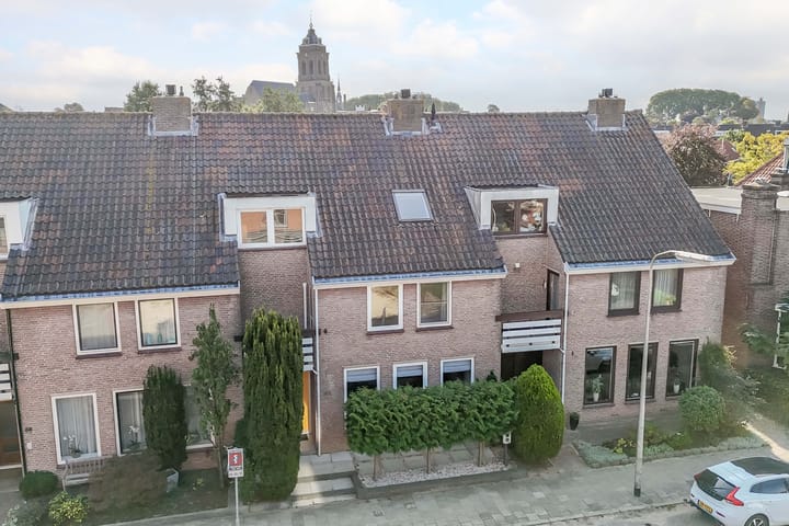 Spoorstraat 40