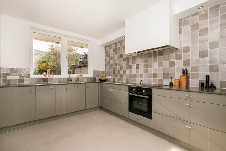 Foto 16 van Spoorstraat 40